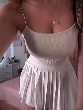 salomecute21 online show from 08-03-26, 11:37