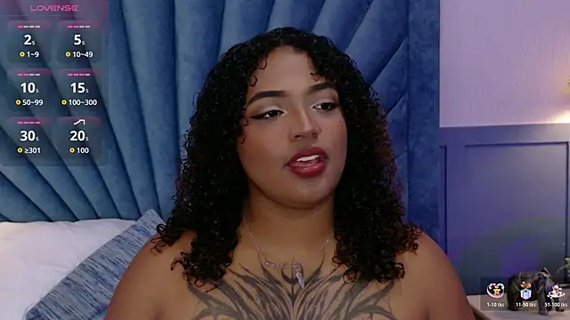 Snapshot of Cristal-Jonnes chatting on 11-13-25, 03:38 Cristal-Jonnes online show from 11-13-25, 03:38