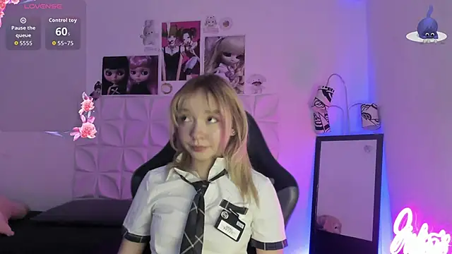 JuliethMoss online show from 10-23-25, 08:51