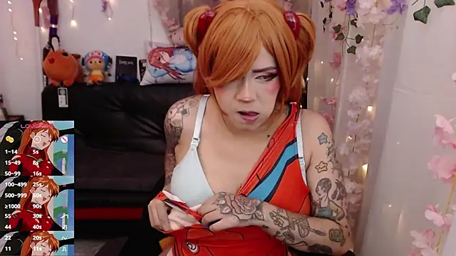 jadedelux  online show from 04-18-26, 07:51