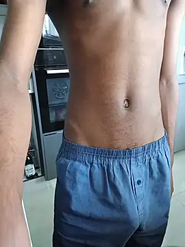 Stripes4Desire online show from 11-04-25, 06:45