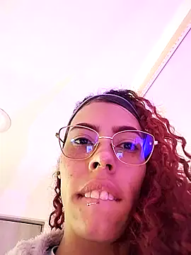 Pamelamiler   online show from 10-29-25, 11:56