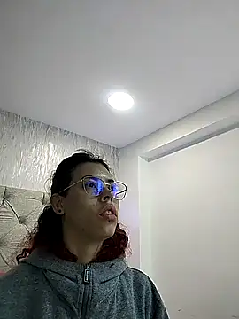 Pamelamiler   online show from 04-02-26, 11:41