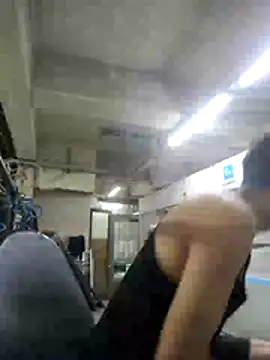 Snapshot of S-kt-et chatting on 06-20-26, 06:00 S-kt-et online show from 06-20-26, 06:00