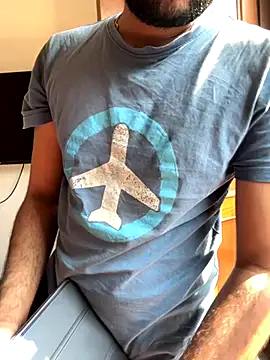 Sid     123 online show from 11-19-25, 05:51