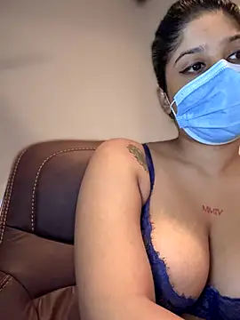 Snapshot of Saza_lklx chatting on 10-21-25, 09:43 Saza lklx online show from 10-21-25, 09:43