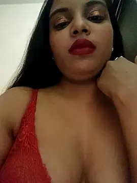 Snapshot of Maahhii_2 chatting on 04-07-26, 11:59 Maahhii 2 online show from 04-07-26, 11:59