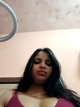 Snapshot of Maahhii_2 chatting on 05-03-26, 07:42 Maahhii 2 online show from 05-03-26, 07:42