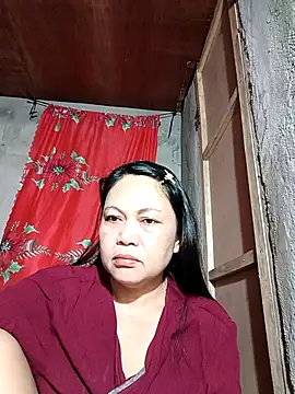 Everleigh mom online show from 09-12-25, 07:58