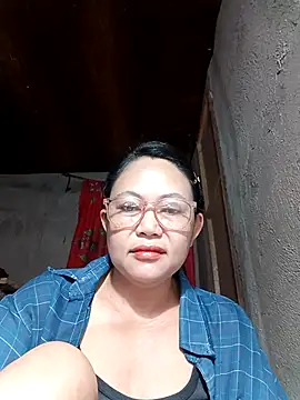 Everleigh mom online show from 01-07-26, 08:00