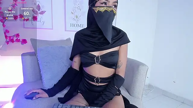 Snapshot of soul_arabian chatting on 11-14-25, 05:00 soul arabian online show from 11-14-25, 05:00