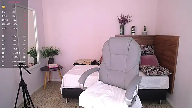 JeinnoveMontenegr0 online show from 10-21-25, 12:06