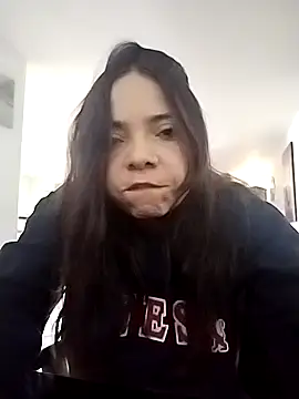 Snapshot of Cami_Konor chatting on 09-16-25, 07:15 Cami Konor online show from 09-16-25, 07:15