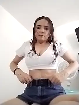 Snapshot of Cami_Konor chatting on 10-07-25, 07:55 Cami Konor online show from 10-07-25, 07:55