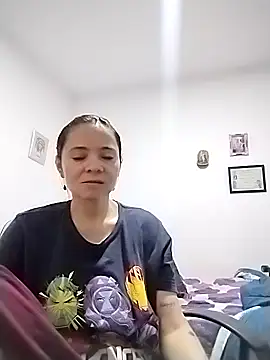 Snapshot of Cami_Konor chatting on 10-19-25, 02:29 Cami Konor online show from 10-19-25, 02:29