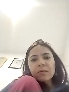 Snapshot of Cami_Konor chatting on 10-20-25, 03:40 Cami Konor online show from 10-20-25, 03:40