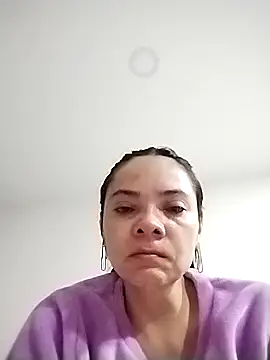 Snapshot of Cami_Konor chatting on 11-21-25, 04:22 Cami Konor online show from 11-21-25, 04:22