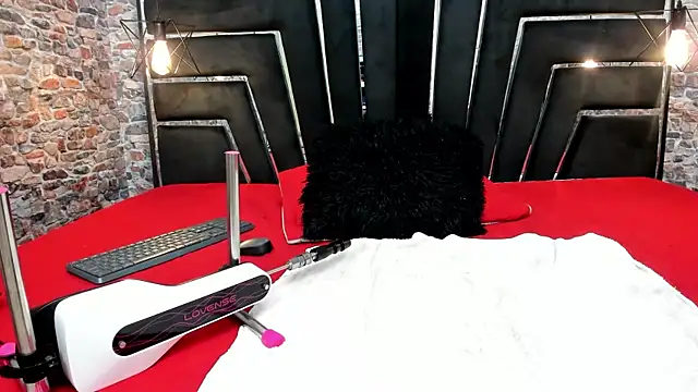 ALYANNA HOT  online show from 10-23-25, 12:26