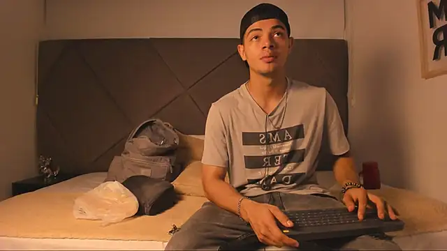 andrew colleman online show from 09-11-25, 02:44