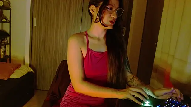 lia ana online show from 02-28-26, 06:03