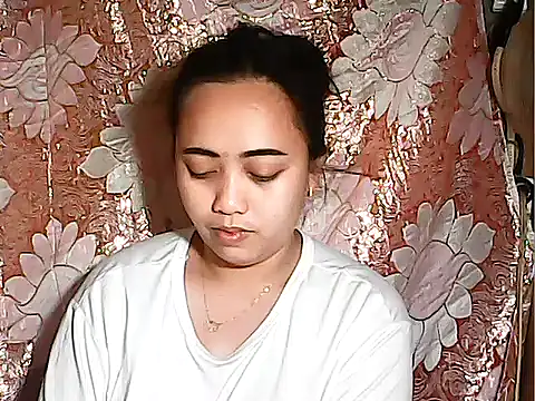 Snapshot of Pinay_Chubby20 chatting on 09-21-25, 09:49 Pinay Chubby20 online show from 09-21-25, 09:49