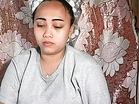 Snapshot of Pinay_Chubby20 chatting on 10-01-25, 09:26 Pinay Chubby20 online show from 10-01-25, 09:26