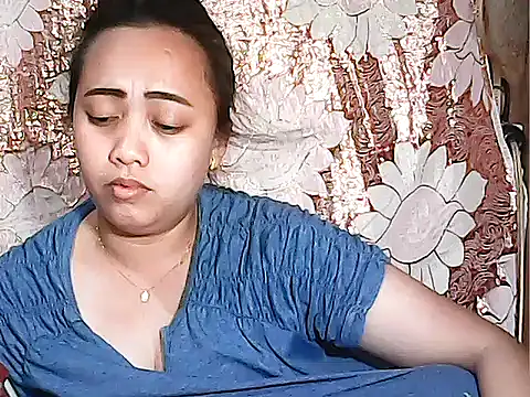 Snapshot of Pinay_Chubby20 chatting on 10-09-25, 11:19 Pinay Chubby20 online show from 10-09-25, 11:19