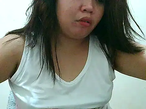 Snapshot of fresh_rosie chatting on 10-17-25, 04:48 fresh rosie online show from 10-17-25, 04:48