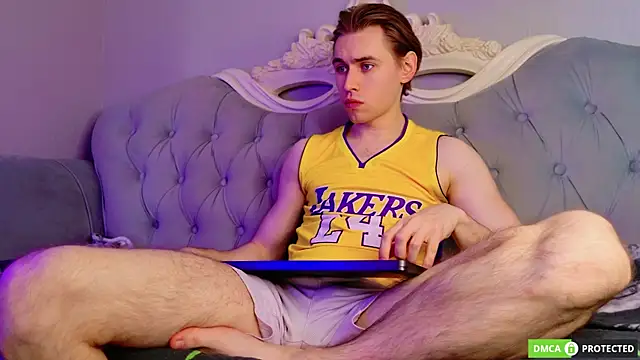 WilliamDyson online show from 04-15-26, 03:35