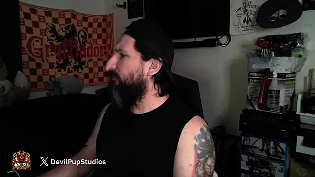 DevilPup75  online show from 03-31-26, 06:14