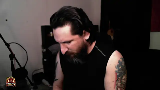 DevilPup75  online show from 04-20-26, 02:31