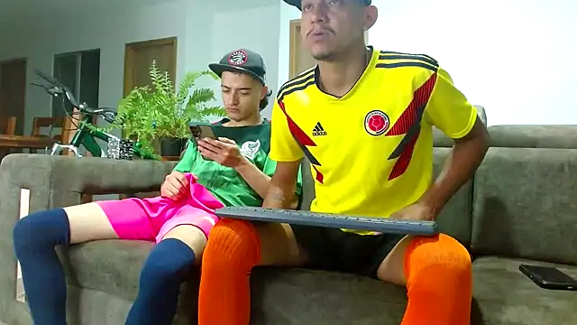 skinny23cm online show from 12-11-24, 10:03