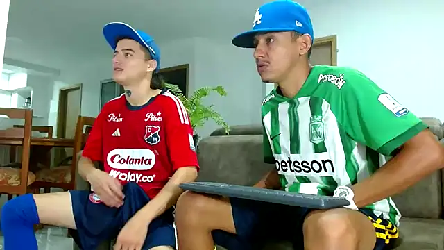 skinny23cm online show from 03-07-25, 09:29