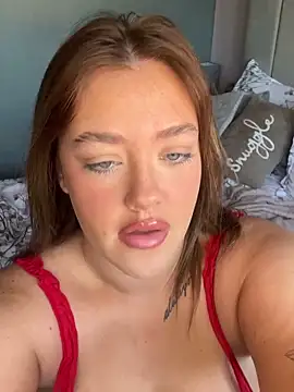 GoddessPrincesss online show from 11-18-25, 12:20