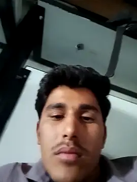 Snapshot of HarryChoudhary21 chatting on 11-15-25, 06:11 HarryChoudhary21 online show from 11-15-25, 06:11