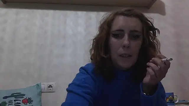 laxinna123 online show from 11-24-25, 05:45