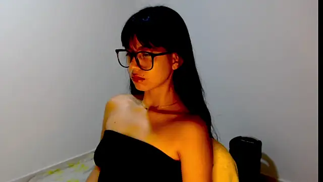 meganmiauu online show from 05-03-26, 03:07
