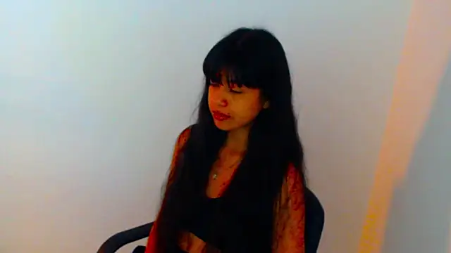 Snapshot of meganmiauu chatting on 08-03-26, 01:49 meganmiauu online show from 08-03-26, 01:49