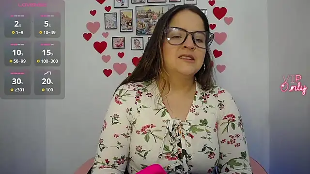 Pregnant Kloe online show from 05-08-26, 01:16