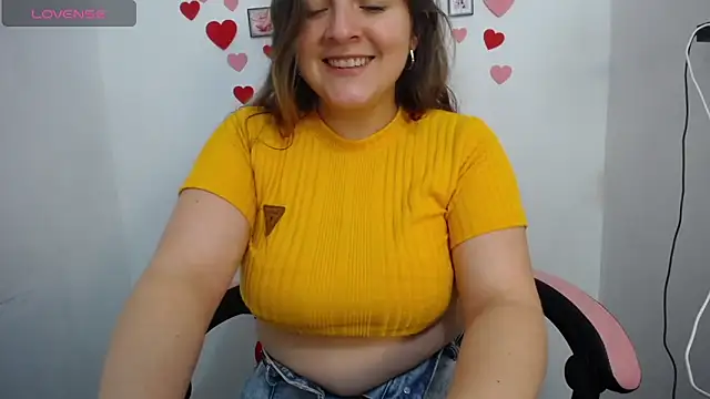 Pregnant Kloe online show from 06-10-26, 12:44