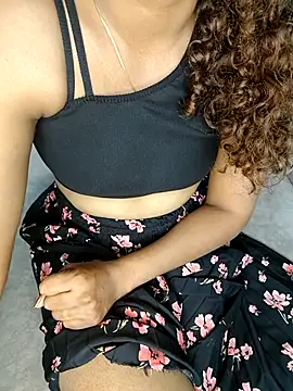 Tamilpallavi online show from 02-19-26, 05:53