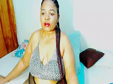 Love-Racheal75 online show from 07-14-26, 04:23