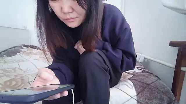 Snapshot of sakuradelreina chatting on 01-18-26, 05:44 sakuradelreina online show from 01-18-26, 05:44