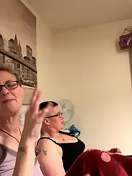 Curvy-Jinx online show from 01-17-26, 08:45