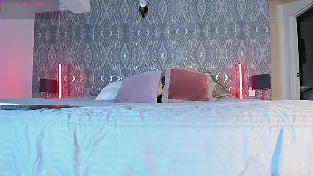 MartinaRizzi online show from 02-19-26, 08:49