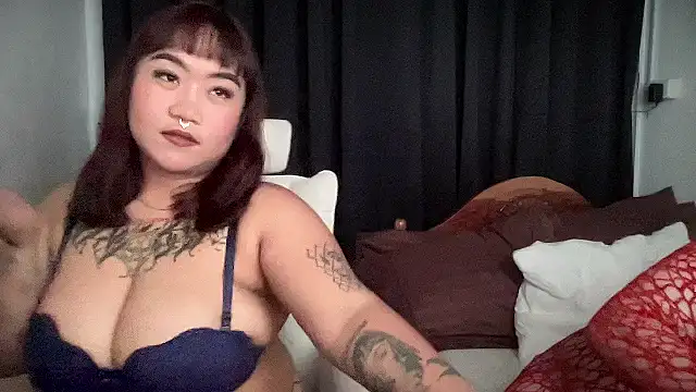 Bella Bumzyyy online show from 11-12-25, 06:47