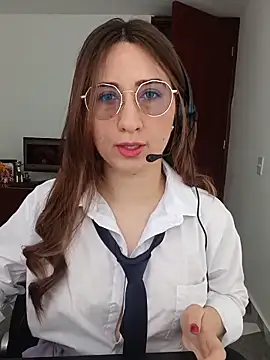 Snapshot of SUSY__06 chatting on 10-24-25, 12:12 SUSY 06 online show from 10-24-25, 12:12