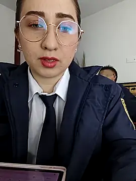 Snapshot of SUSY__06 chatting on 11-12-25, 11:54 SUSY 06 online show from 11-12-25, 11:54