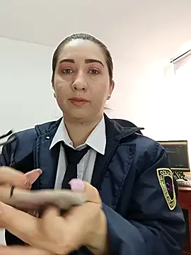 Snapshot of SUSY__06 chatting on 11-23-25, 12:05 SUSY 06 online show from 11-23-25, 12:05