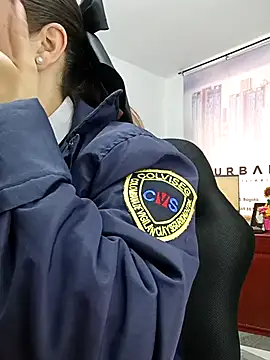 Snapshot of SUSY__06 chatting on 12-16-25, 12:10 SUSY 06 online show from 12-16-25, 12:10